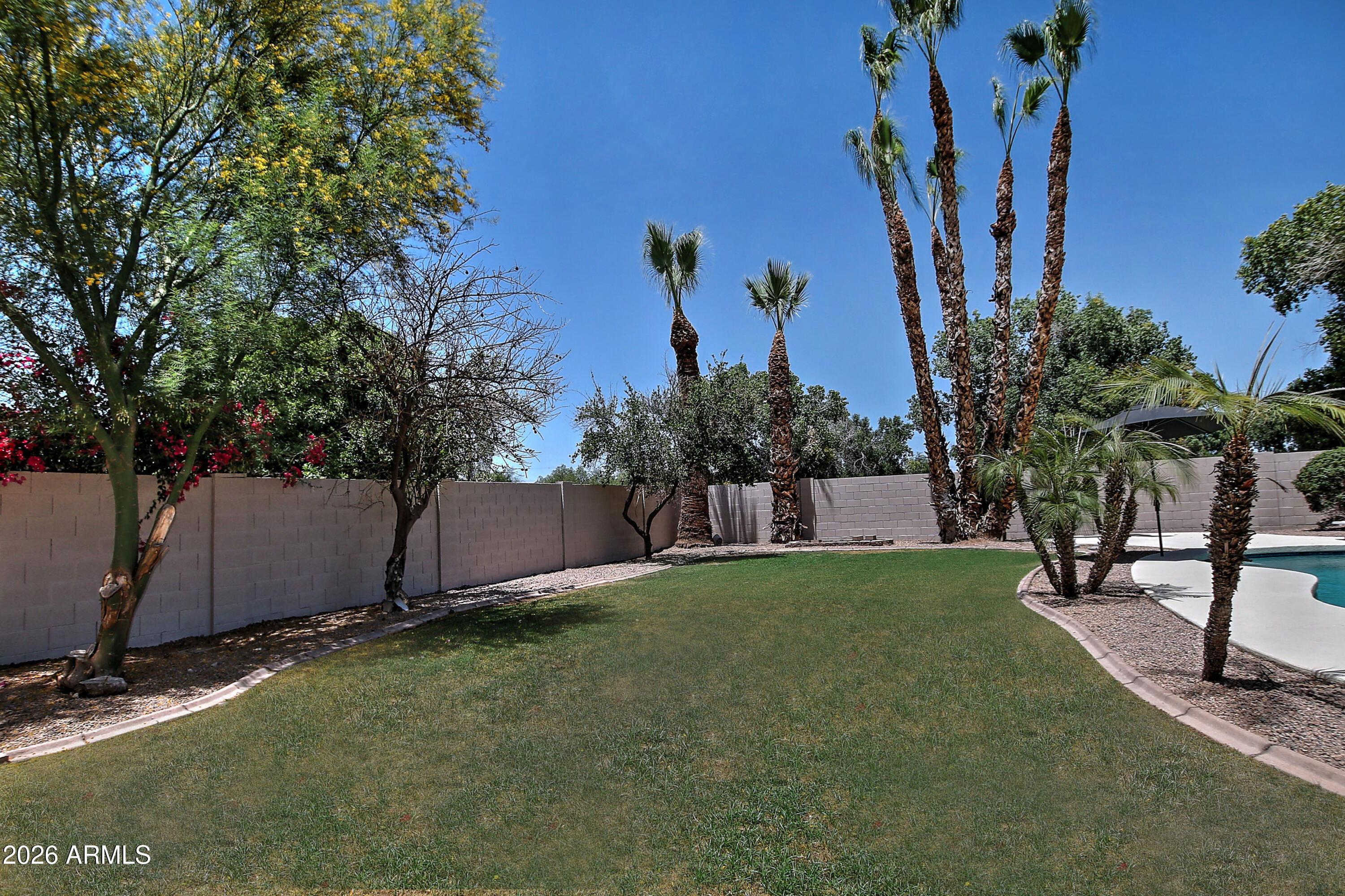 584 West Aviary Way Gilbert, AZ 85233 - Photo 45 of 52