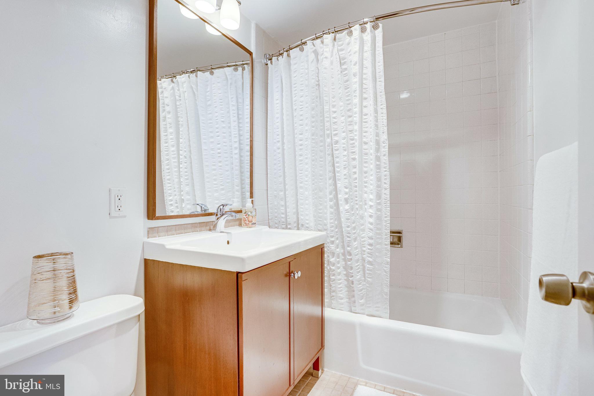 11455 Waterview Cluster Reston, VA 20190 - Photo 31 of 74 Full Bath on 2nd Level
