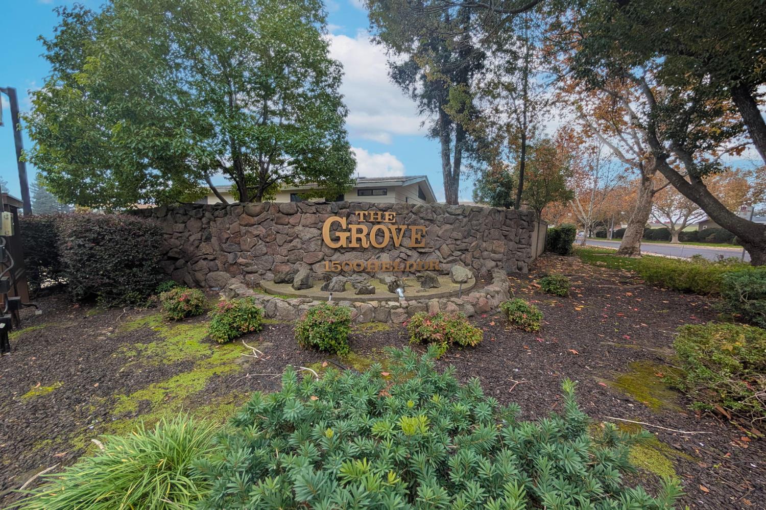 1500 Held Drive, Unit 29 Modesto, CA 95355 - Photo 2 of 41