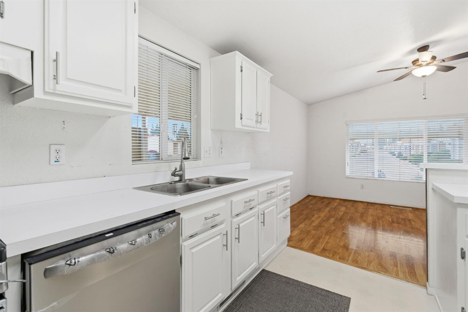 1500 Held Drive, Unit 29 Modesto, CA 95355 - Photo 22 of 41