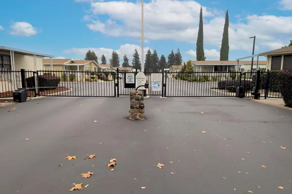 $114,000 | 1500 Held Drive, Unit 29, Modesto, CA 95355