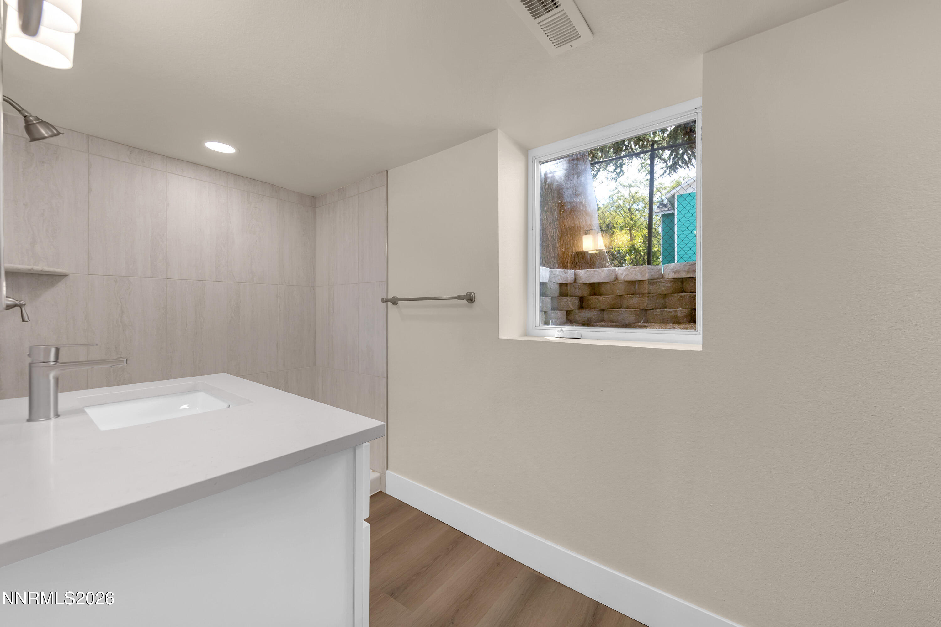 360 Roberts Street Reno, NV 89502 - Photo 23 of 46 Roberts360-027