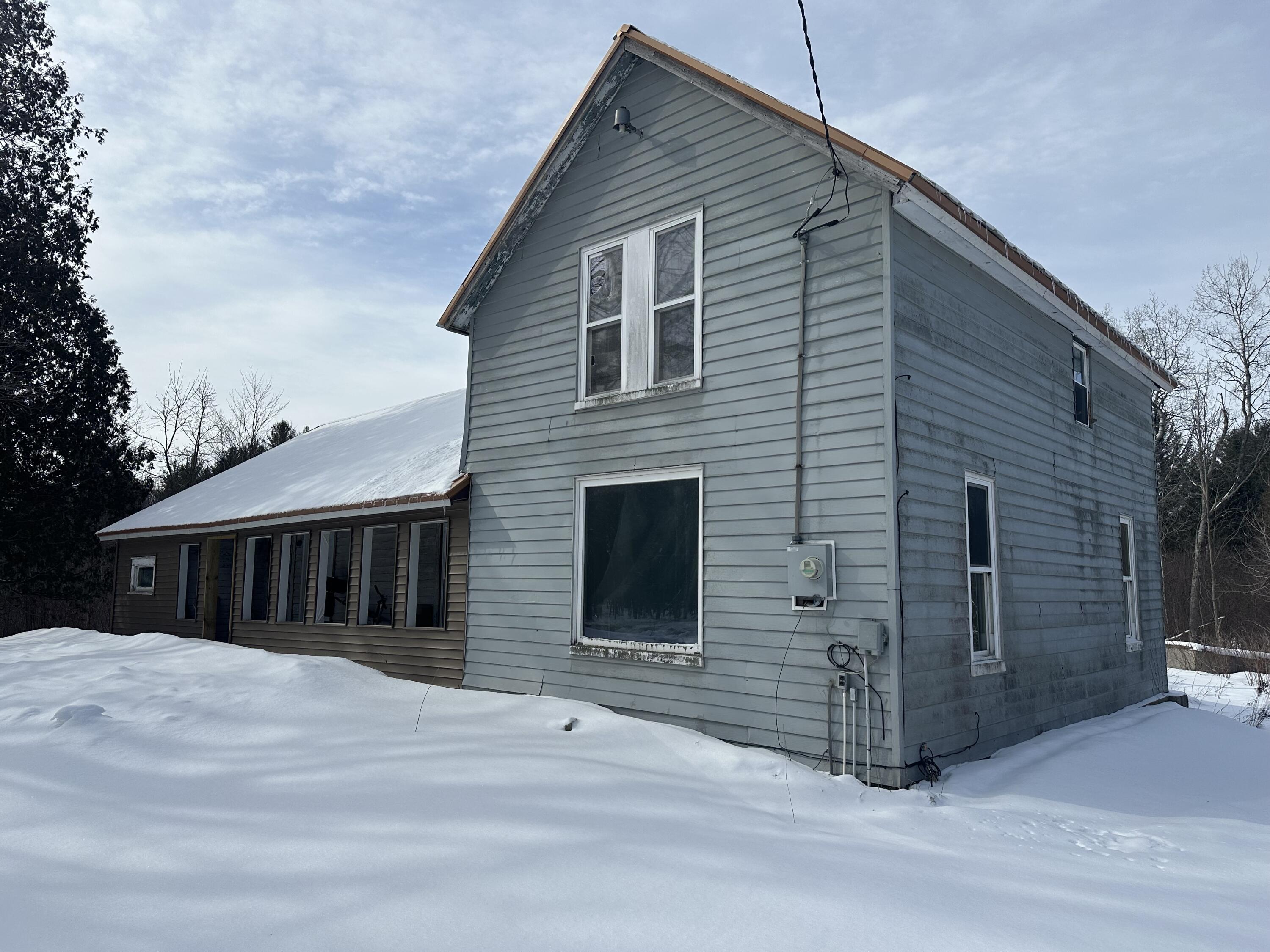 4899 North Landon Road Branch, MI 49402 - Photo 4 of 27 IMG_8371