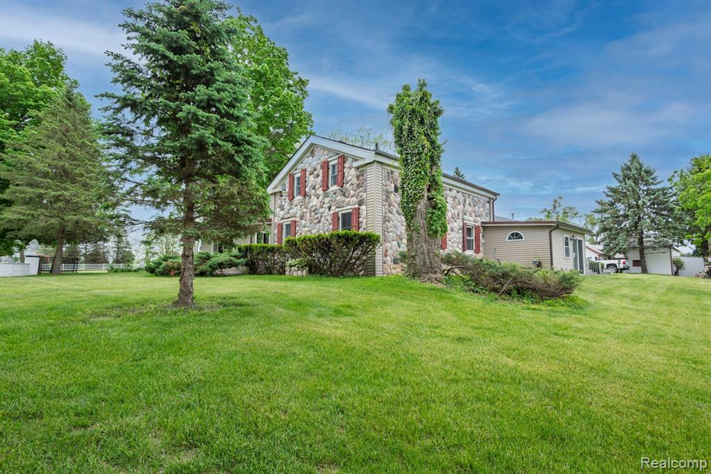 775 Sexton Road Howell, MI 48843 - Photo 88 of 96
