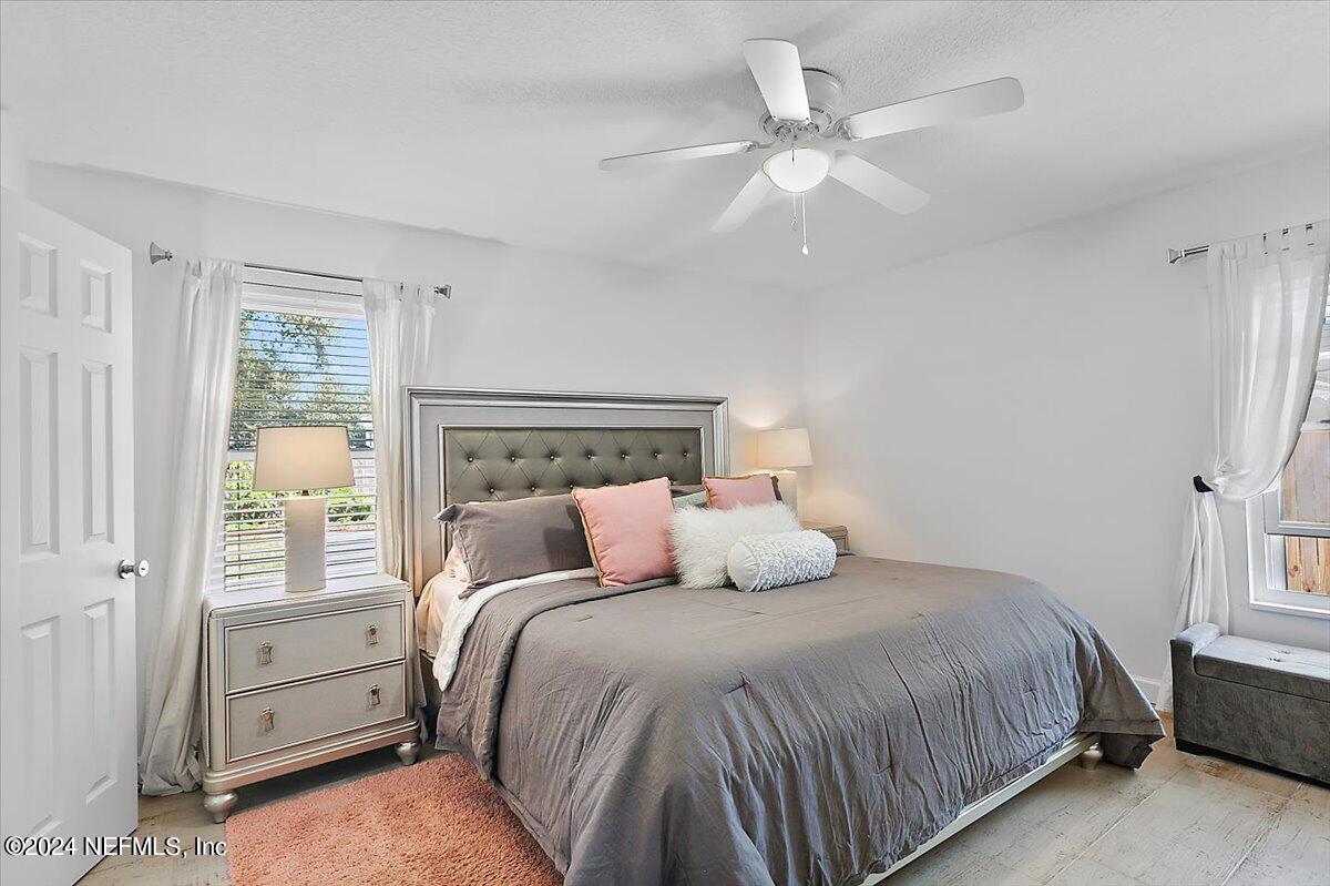 7335 Floral Ridge Drive Jacksonville, FL 32277 - Photo 16 of 31 16-Primary Bedroom