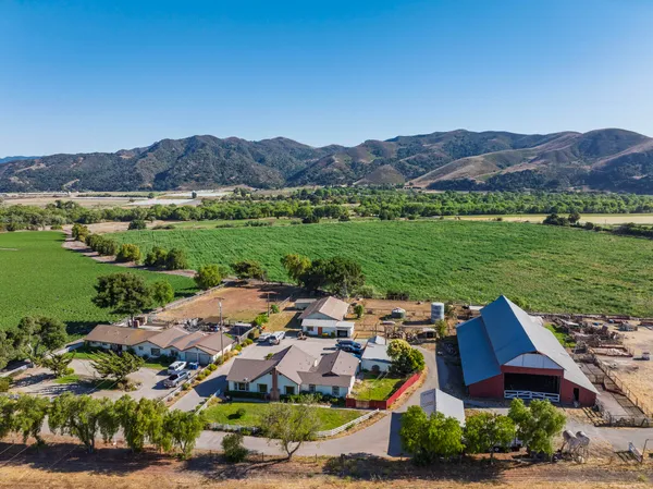 $7,750,000 | 1050 West Highway 246, Buellton, CA 93427