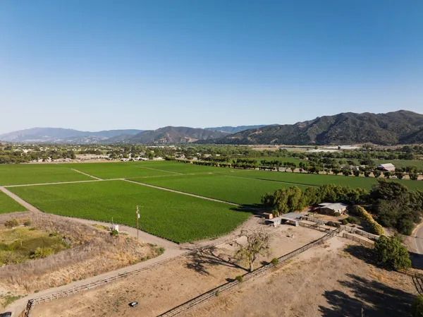$7,750,000 | 1050 West Highway 246, Buellton, CA 93427