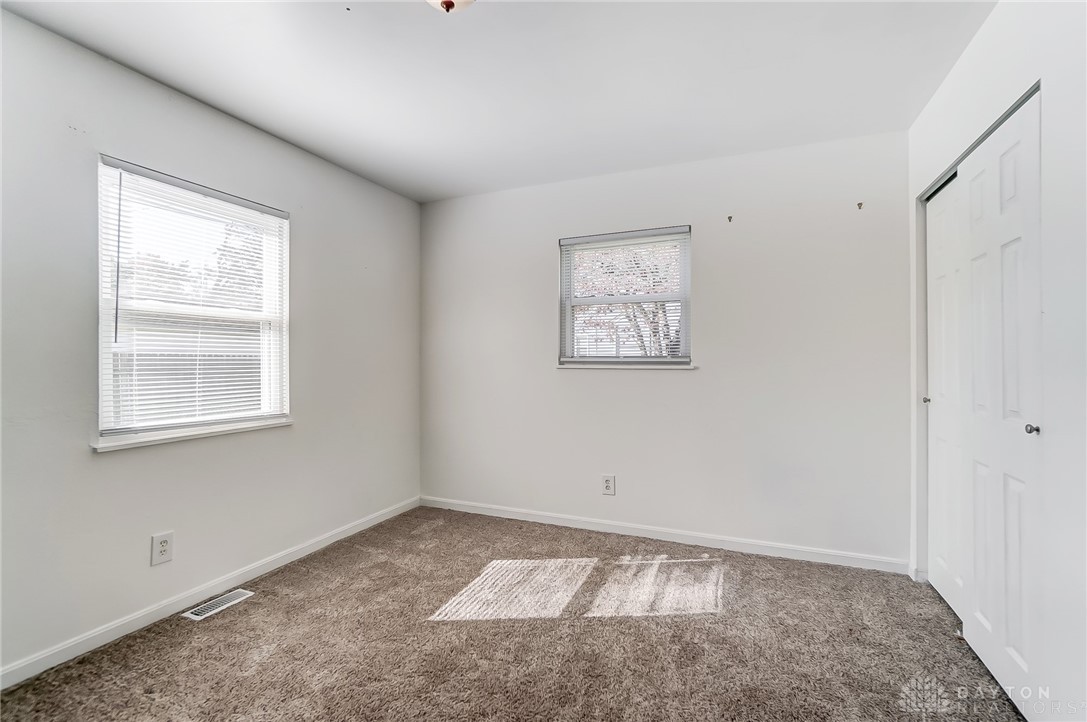 3021 Mohican Avenue Kettering, OH 45429 - Photo 32 of 41