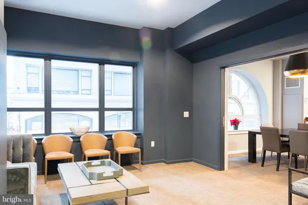 $3,400 | 1425 Locust Street, Unit 9C, Philadelphia, PA 19102