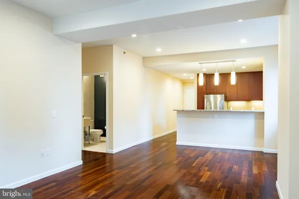 $3,400 | 1425 Locust Street, Unit 9C, Philadelphia, PA 19102