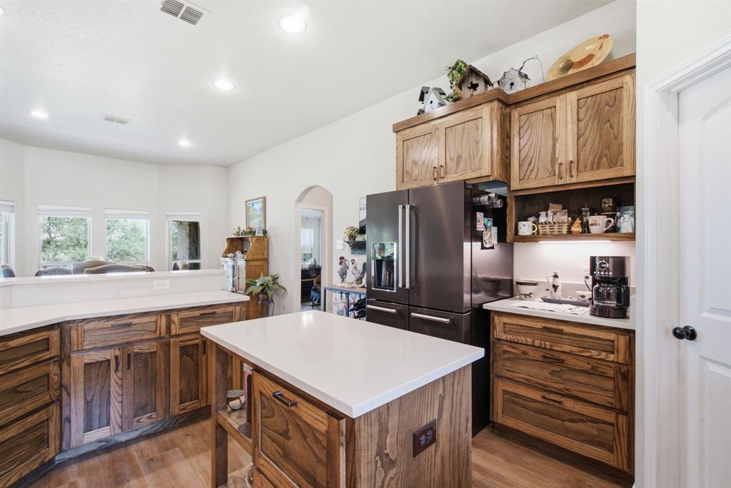 640 Sunfish Point Bluff Dale, TX 76433 - Photo 10 of 39