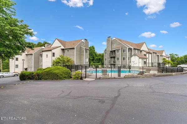 $199,899 | 1260 Ski View Drive, Unit 2206, Gatlinburg, TN 37738