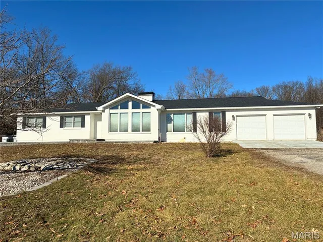 $500,000 | 22121 Glen Ellen Cove, Warrenton, MO 63383