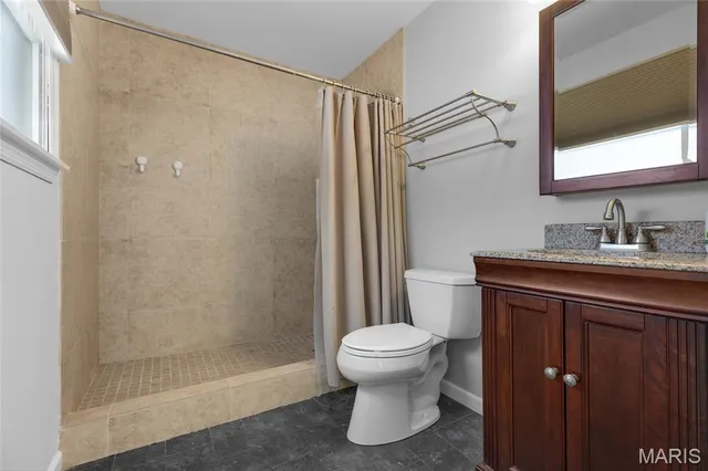 $500,000 | 22121 Glen Ellen Cove, Warrenton, MO 63383