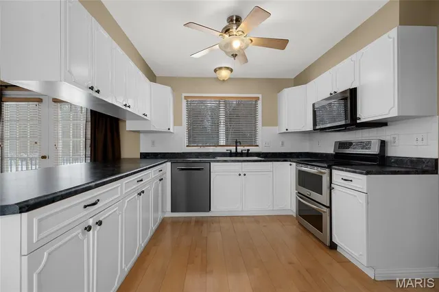 $500,000 | 22121 Glen Ellen Cove, Warrenton, MO 63383