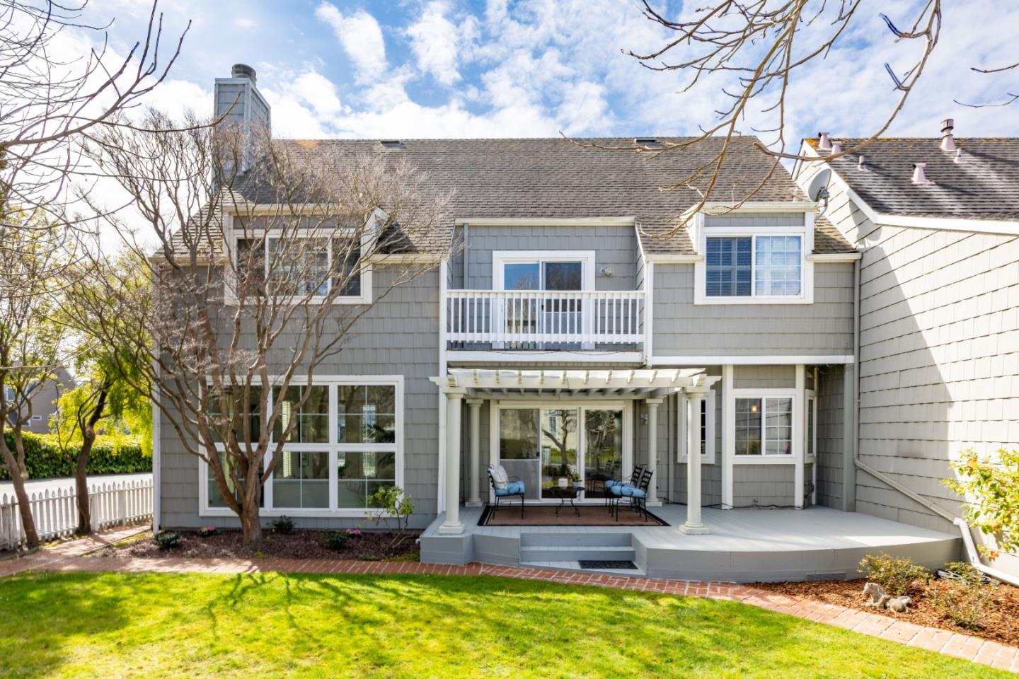 21 Pinehurst Lane Half Moon Bay, CA 94019 - Photo 35 of 43 front view of a house with a yard