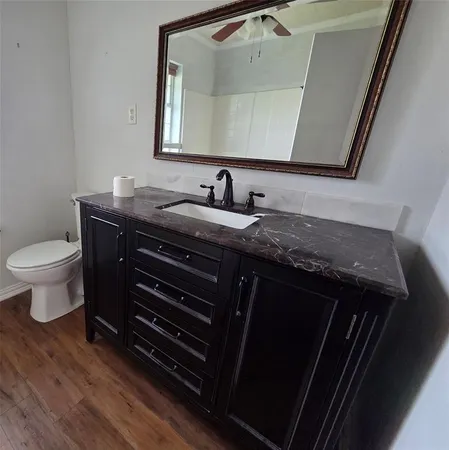 $2,500 | 901 Main Street, Quinlan, TX 75474