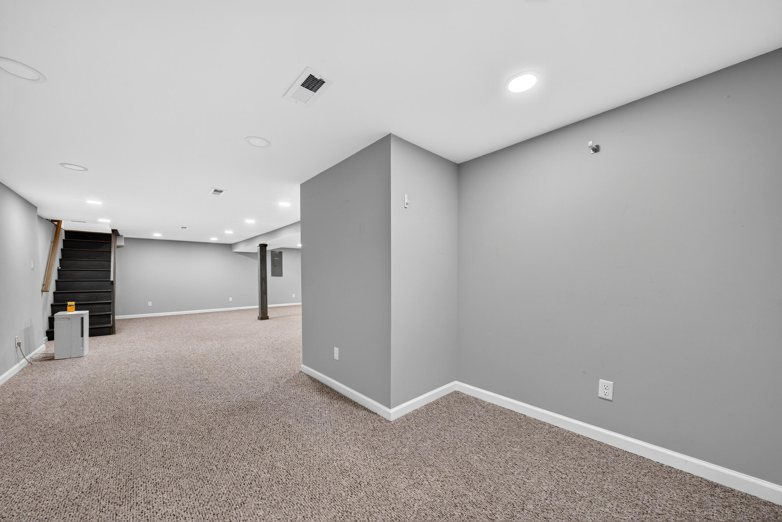5350 Bishop Creek Road Lynch Station, VA 24571 - Photo 31 of 47 LL Family Room