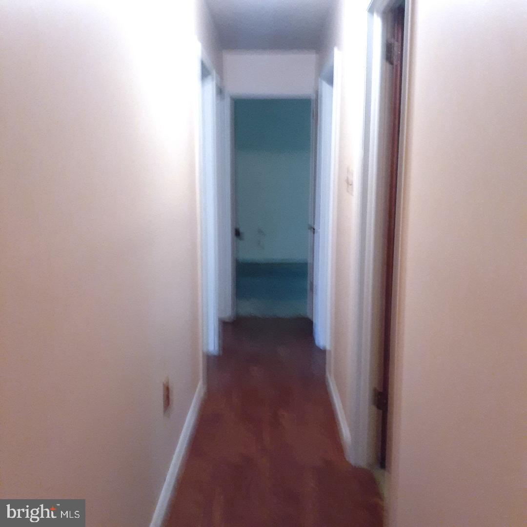 9 Billies Road New Philadelphia, PA 17959 - Photo 13 of 27 upstairs hallway