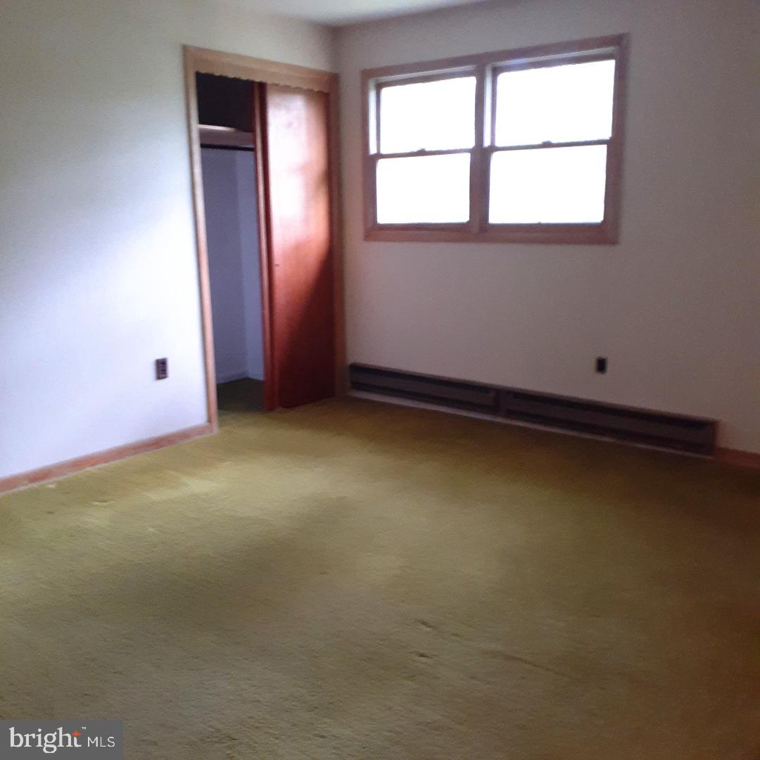 9 Billies Road New Philadelphia, PA 17959 - Photo 17 of 27 Primary bedroom