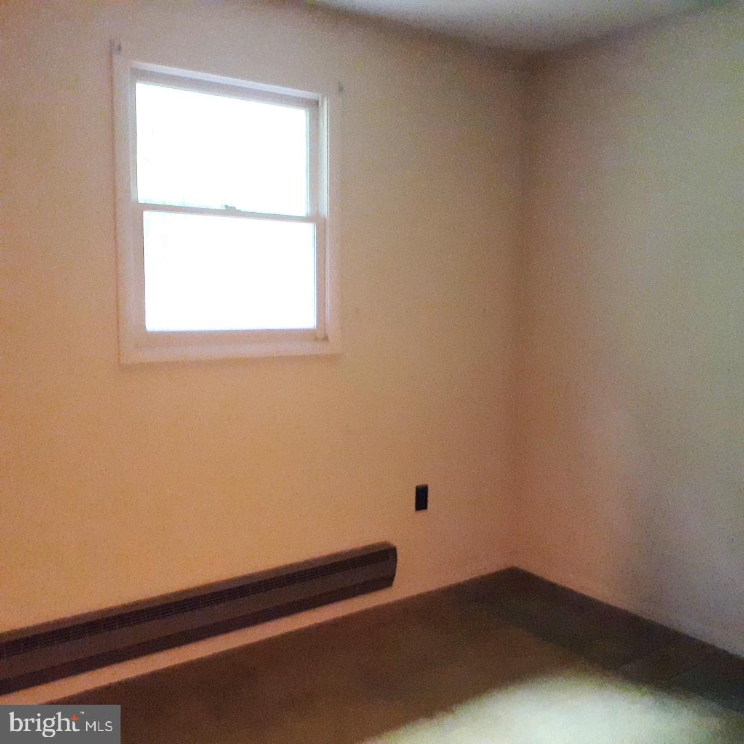 9 Billies Road New Philadelphia, PA 17959 - Photo 18 of 27 4th bedroom