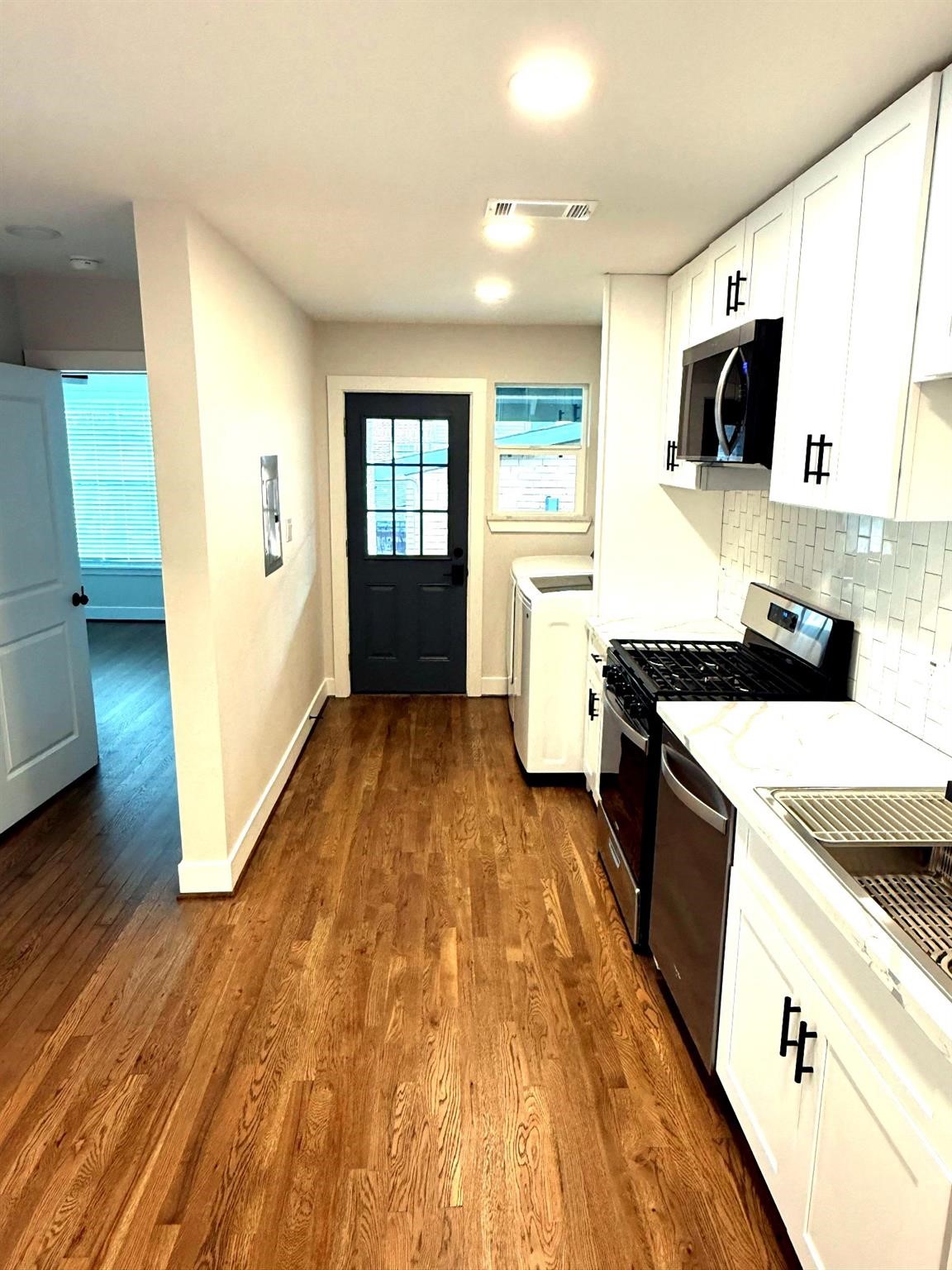 2001 Brun Street, Unit 1 Houston, TX 77019 - Photo 11 of 11