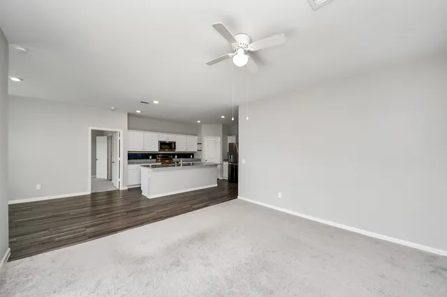 $2,100 | 6306 Highland Trl Drive, Richmond, TX 77469