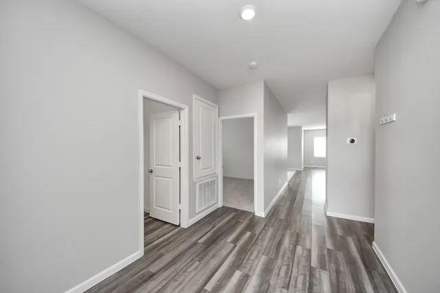 $2,100 | 6306 Highland Trl Drive, Richmond, TX 77469