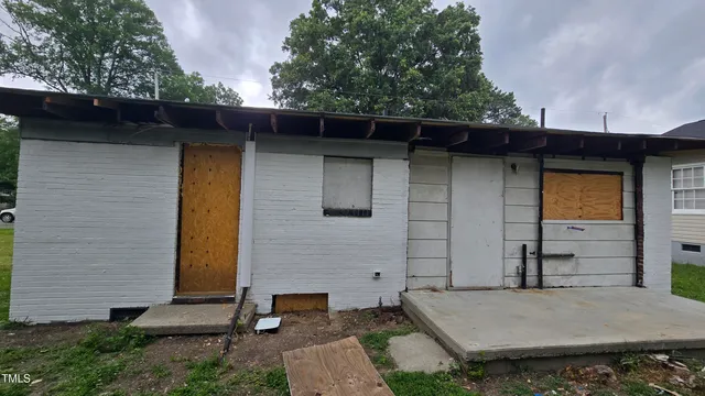 $60,000 | 807 Irma Street Southeast, Wilson, NC 27893