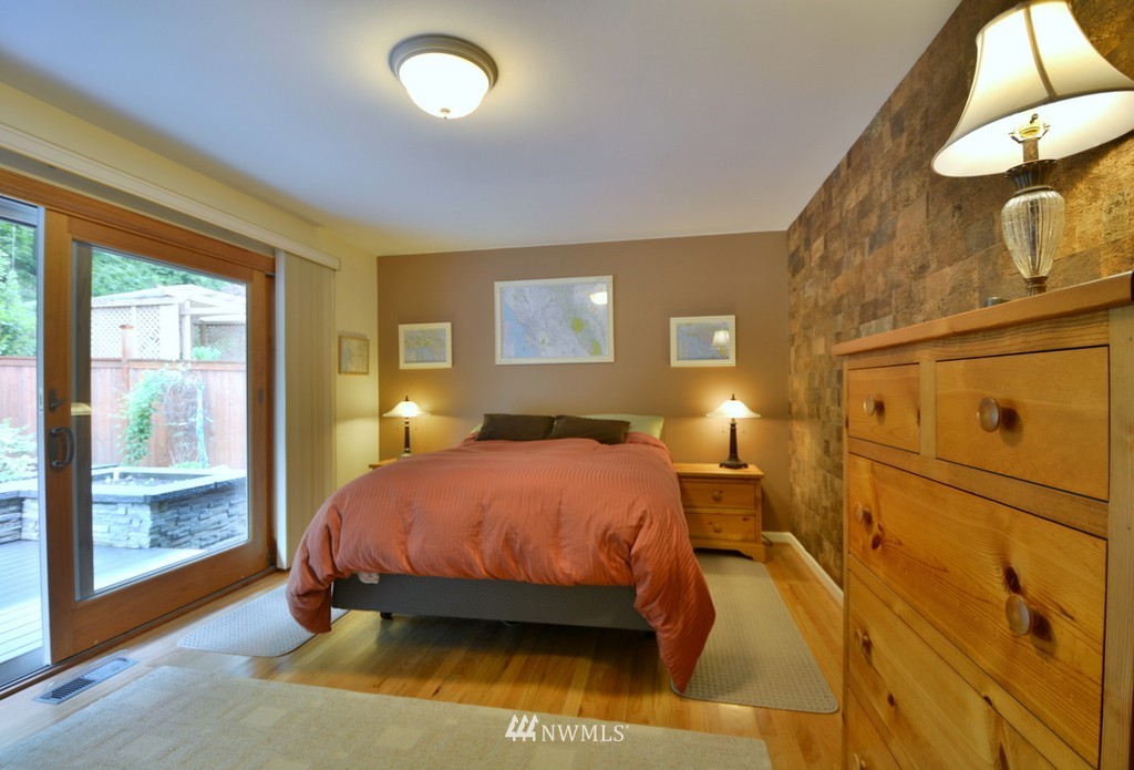 9415 Valhalla Way Bothell, WA 98011 - Photo 14 of 21 Gallery Image 14