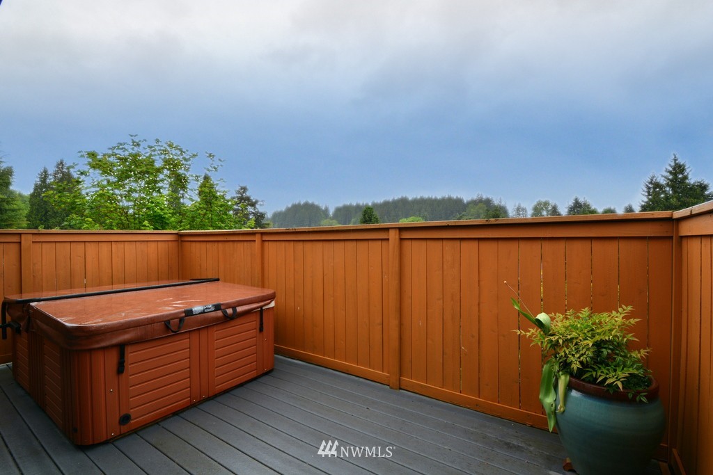 9415 Valhalla Way Bothell, WA 98011 - Photo 16 of 21 Gallery Image 16