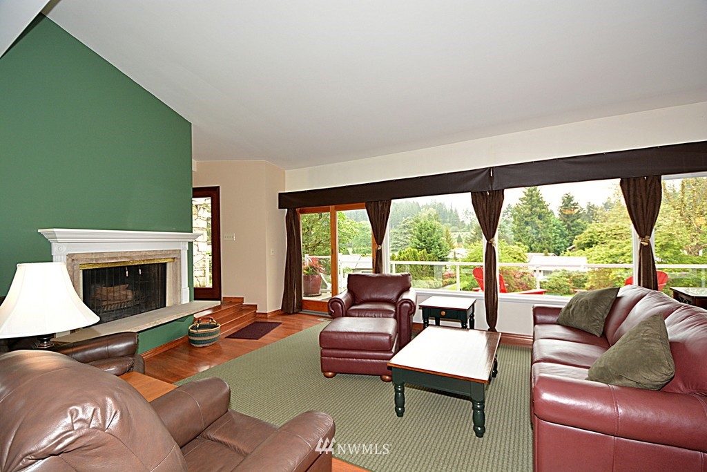 9415 Valhalla Way Bothell, WA 98011 - Photo 6 of 21 Gallery Image 6