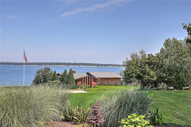 $5,990,000 | 727 Boston Neck Road, Narragansett, RI 02882