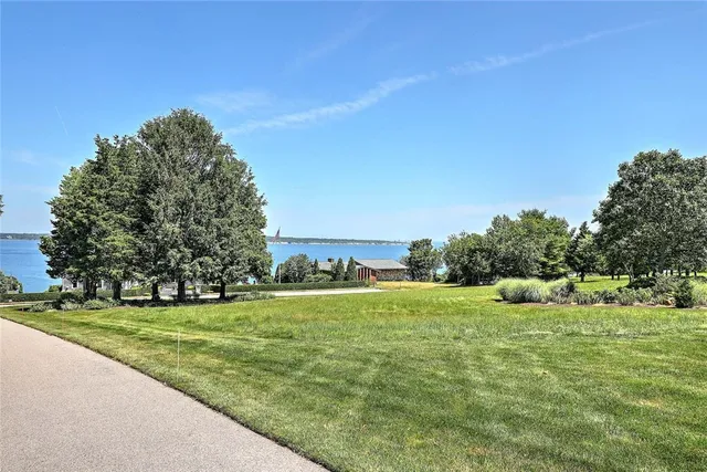 $5,990,000 | 727 Boston Neck Road, Narragansett, RI 02882