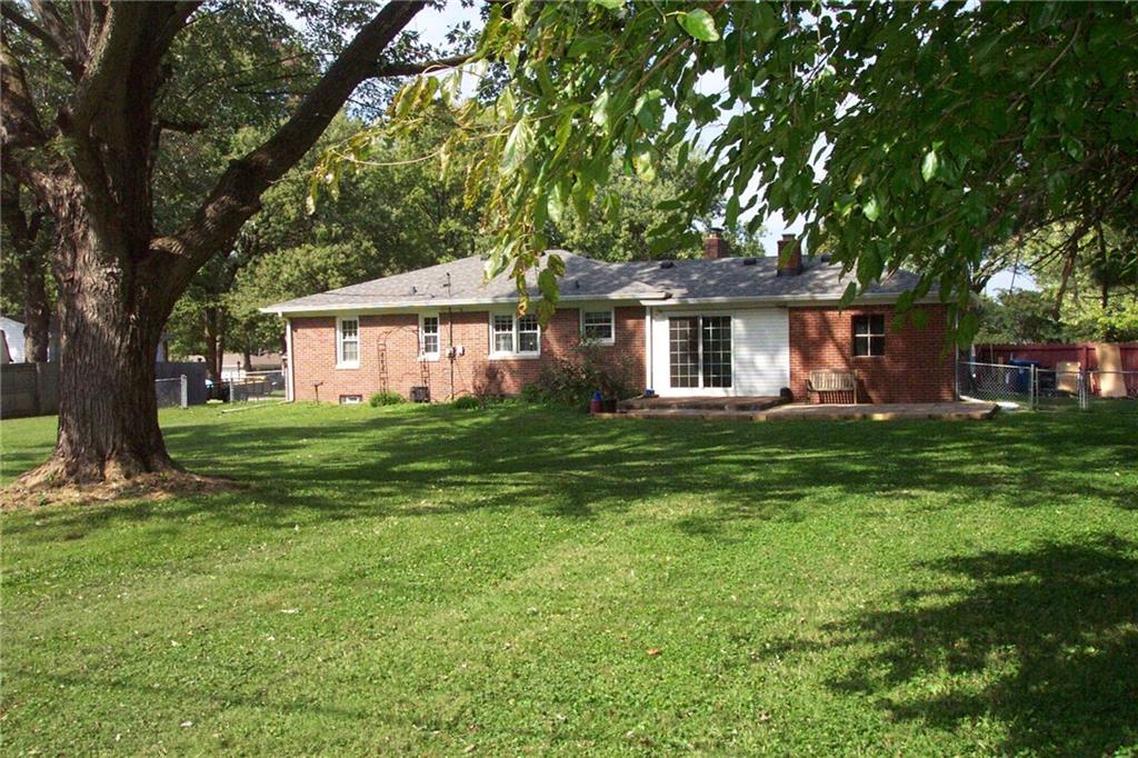 65 Maxwell Road Indianapolis, IN 46217 - Photo 2 of 24 Gallery Image 2