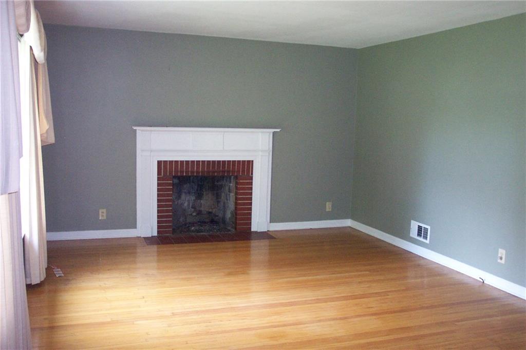 65 Maxwell Road Indianapolis, IN 46217 - Photo 4 of 24 Gallery Image 4