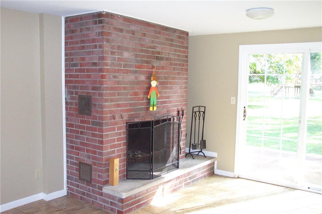 65 Maxwell Road Indianapolis, IN 46217 - Photo 10 of 24 Gallery Image 10