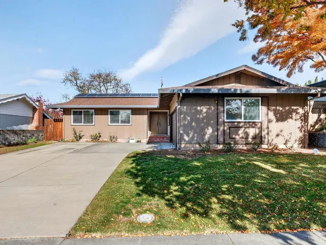 $875,000 | 1008 Terra Verde Drive, Napa, CA 94559