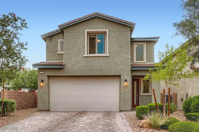 $3,100 | 1009 Bluebell Brook Street, Henderson, NV 89052
