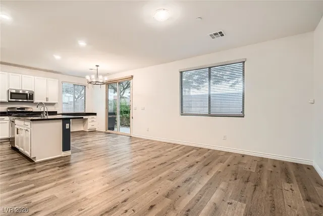 $3,100 | 1009 Bluebell Brook Street, Henderson, NV 89052