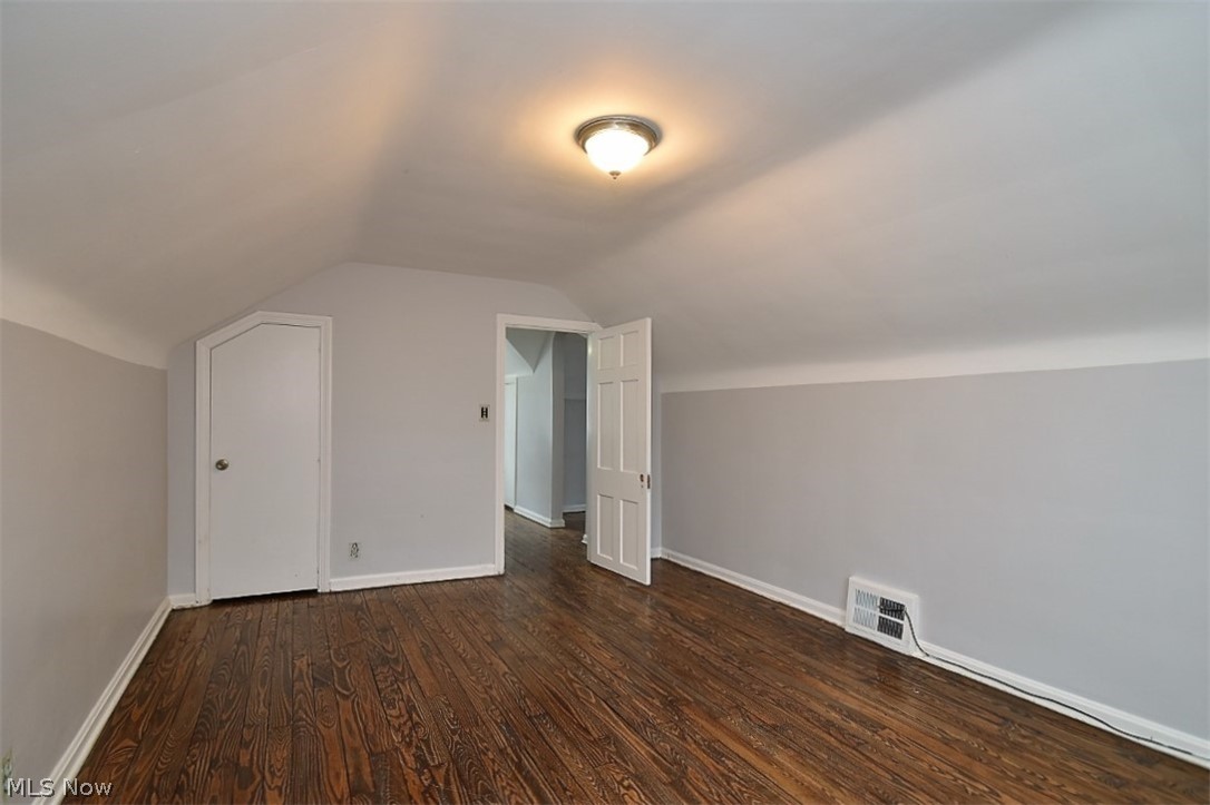 4105 Harwood Road Cleveland, OH 44121 - Photo 28 of 34