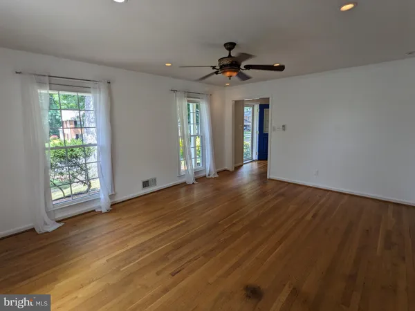 $4,390 | 8263 Toll House Road, Annandale, VA 22003