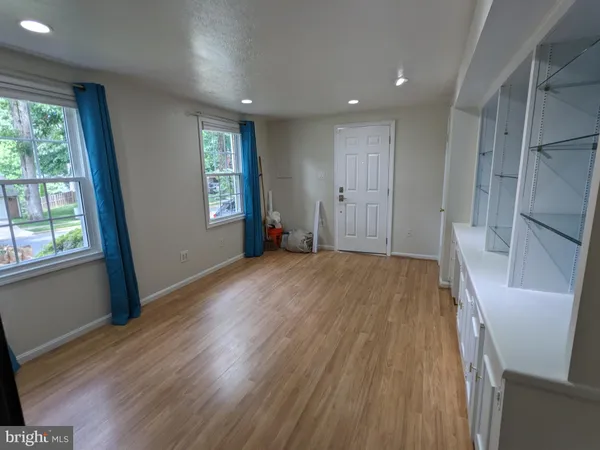 $4,390 | 8263 Toll House Road, Annandale, VA 22003