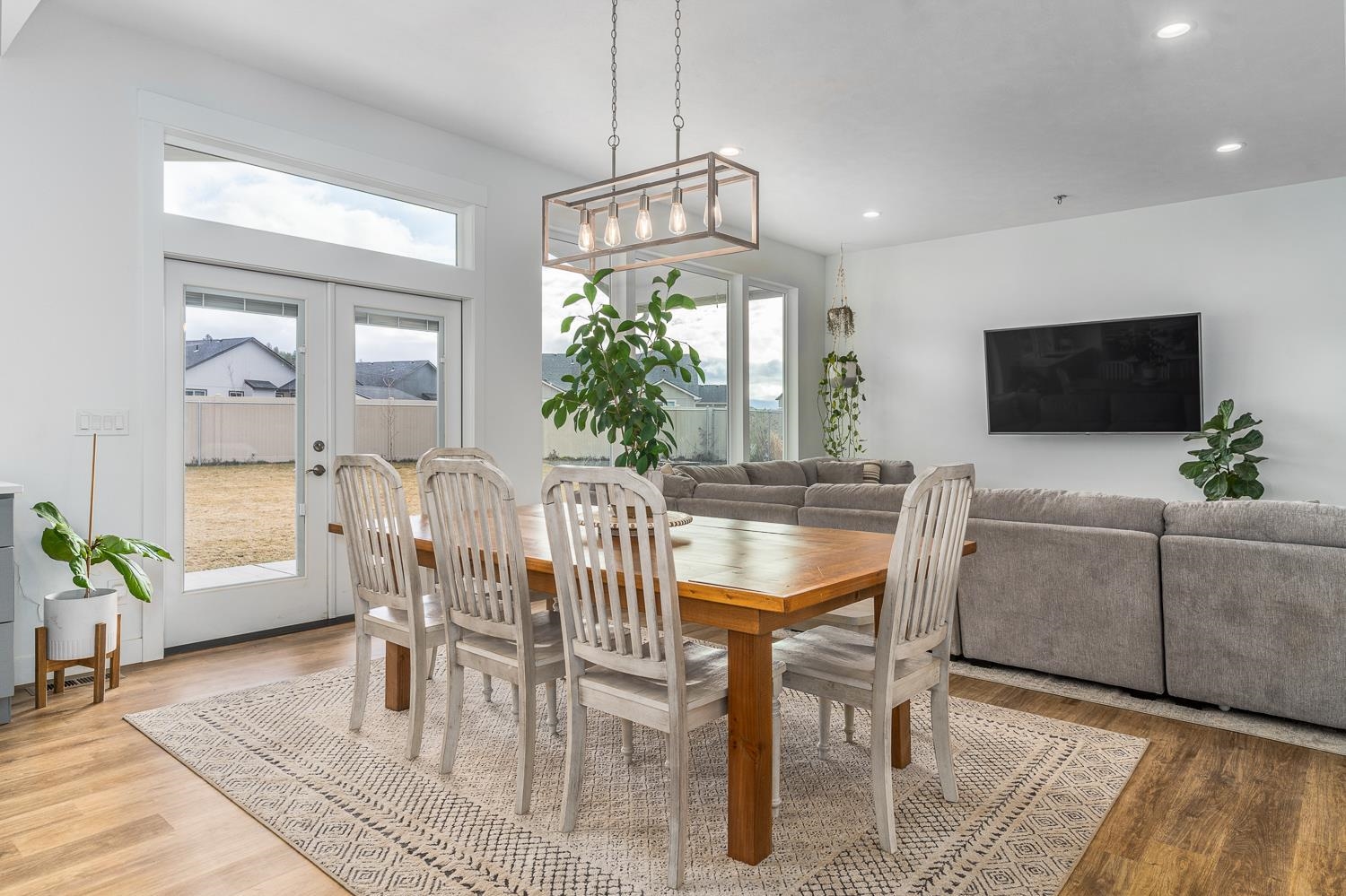 5512 North Rees Court Spokane Valley, WA 99216 - Photo 8 of 34 Gallery Image 8