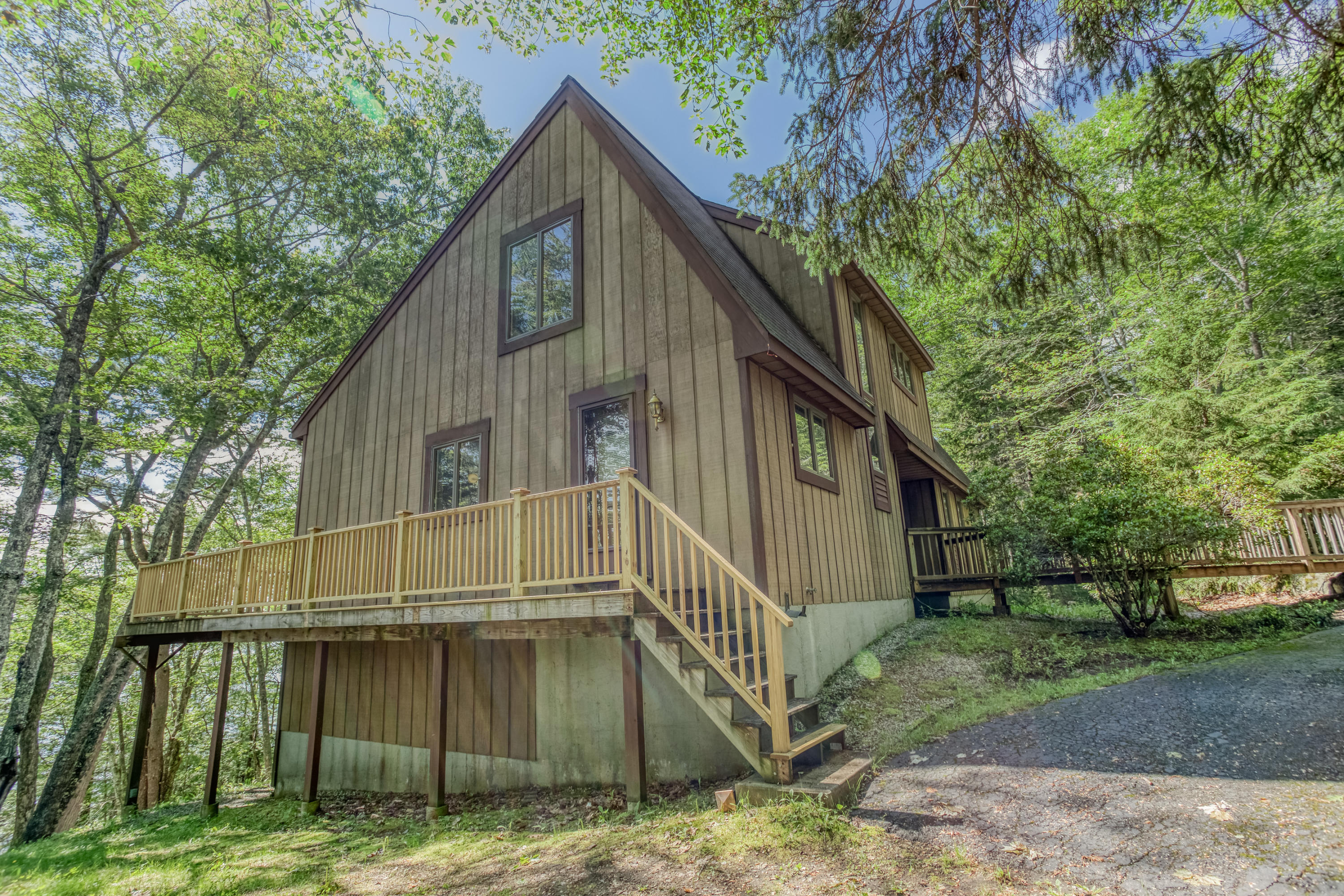89 Appalachee Road Boothbay Harbor, ME 04538 - Photo 2 of 27 2 (Medium)