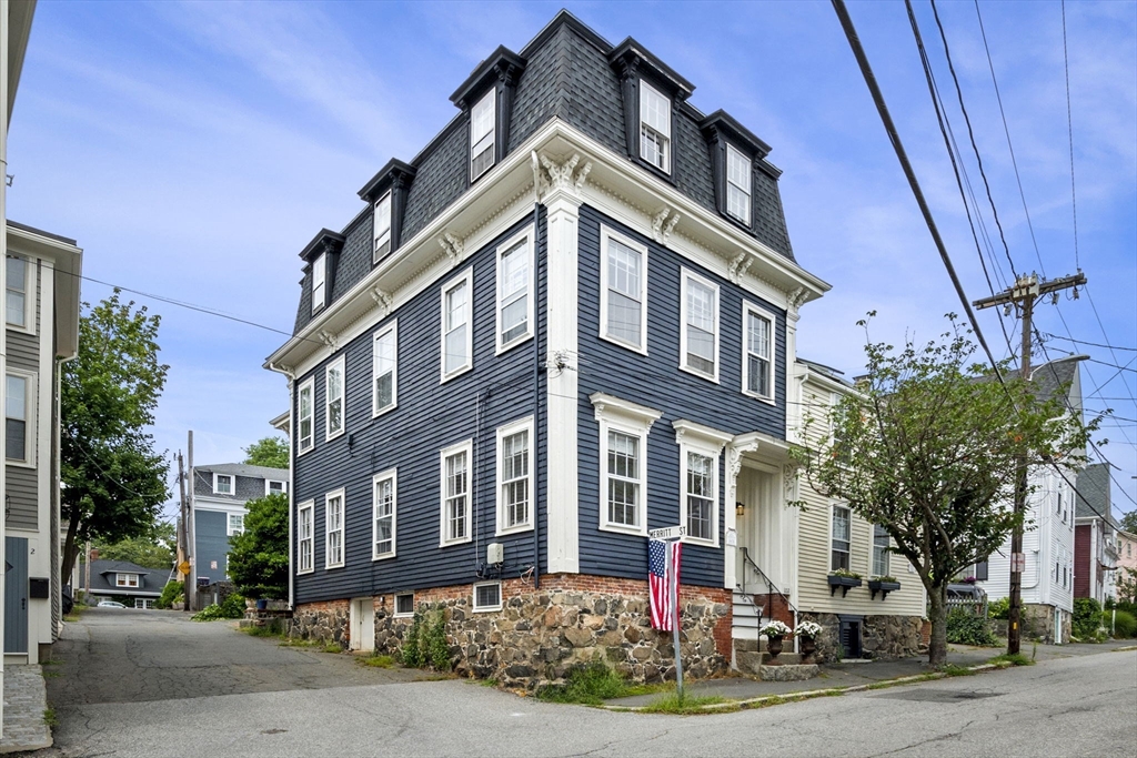102 Front Street, Unit 3 Marblehead, MA 01945 - Photo 1 of 18 Gallery Image 1