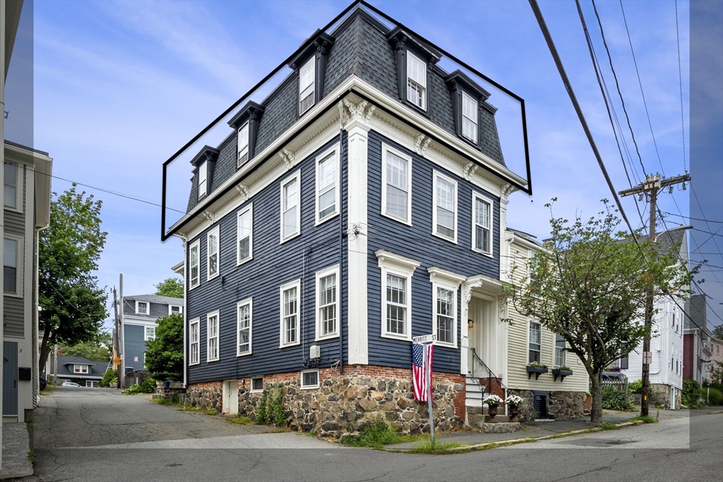 102 Front Street, Unit 3 Marblehead, MA 01945 - Photo 3 of 18 Gallery Image 3