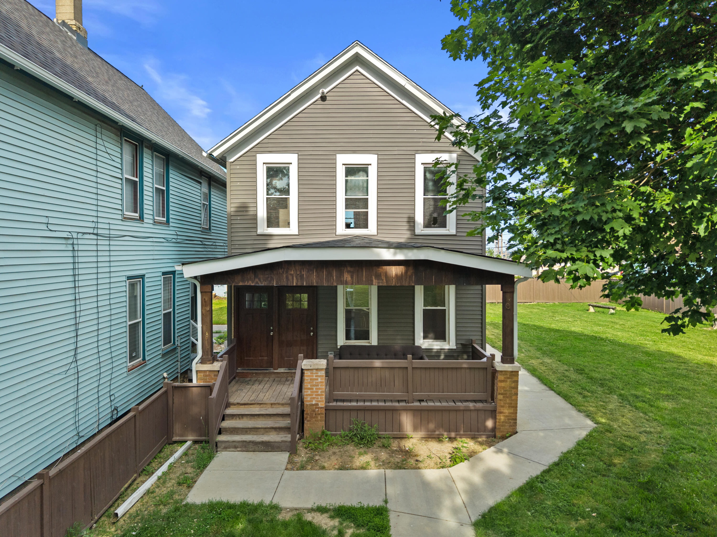 446 North 28th Street, Unit 448 Milwaukee, WI 53208 - Photo 1 of 25 IMG_2172
