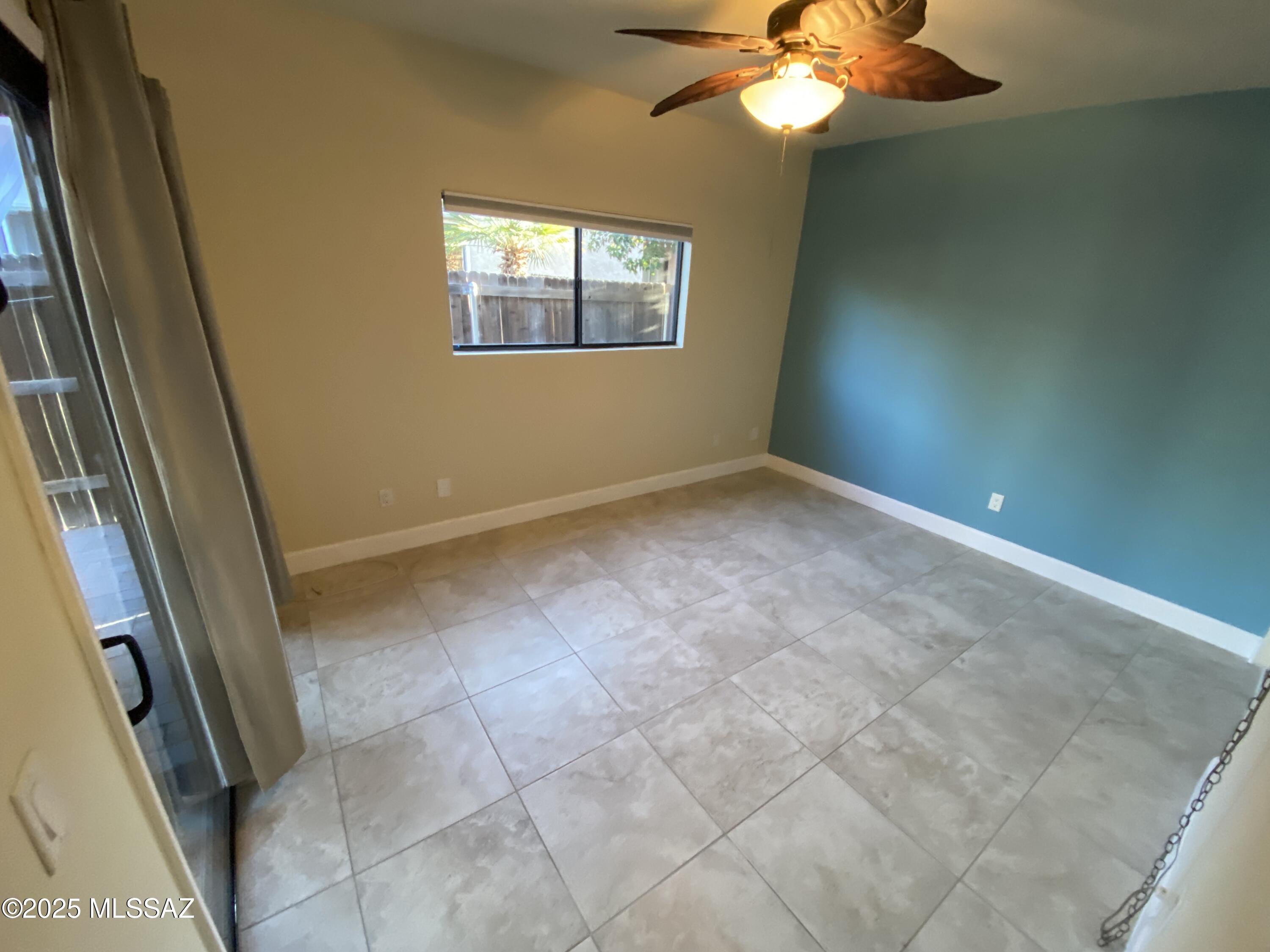 1949 North Swan Road, Unit 34 Tucson, AZ 85712 - Photo 11 of 24 Gallery Image 11