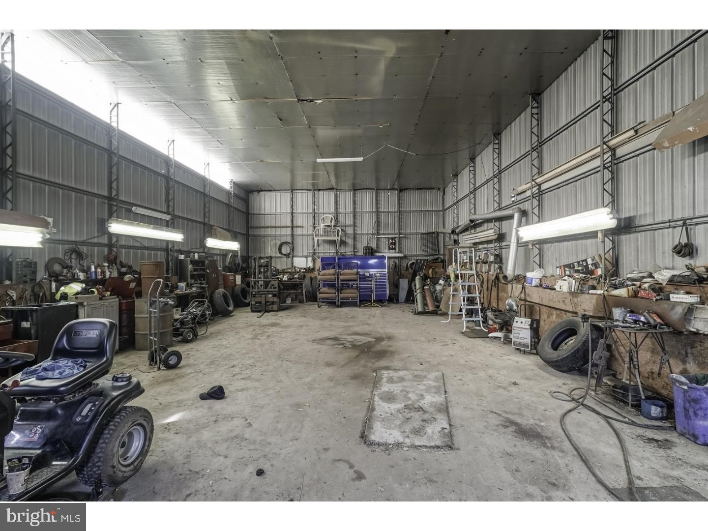 573 Spring Road Hammonton, NJ 08037 - Photo 22 of 25 Barn